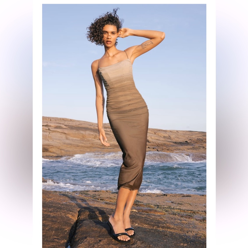 Brand new ZARA midi dress. Tags, size xs